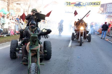 PUSTNI KARNEVAL PUSTOLETJE 24 FOTO LJUBO VUKELIČ